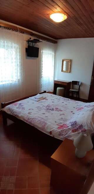 Проживание в семье Guesthouse Žmukić Пераст Двухместный номер с 1 кроватью и собственной ванной комнатой-5