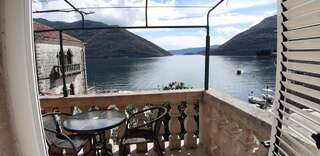 Проживание в семье Guesthouse Žmukić Пераст Номер-студио с балконом-6