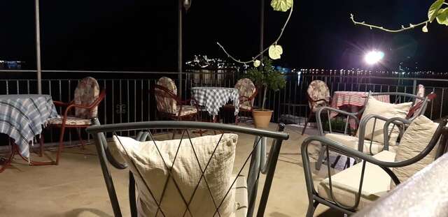 Проживание в семье Guesthouse Žmukić Пераст-4